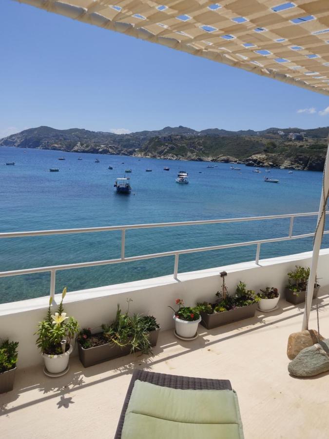 Komissa΄S Beach House Agia Pelagia  Luaran gambar