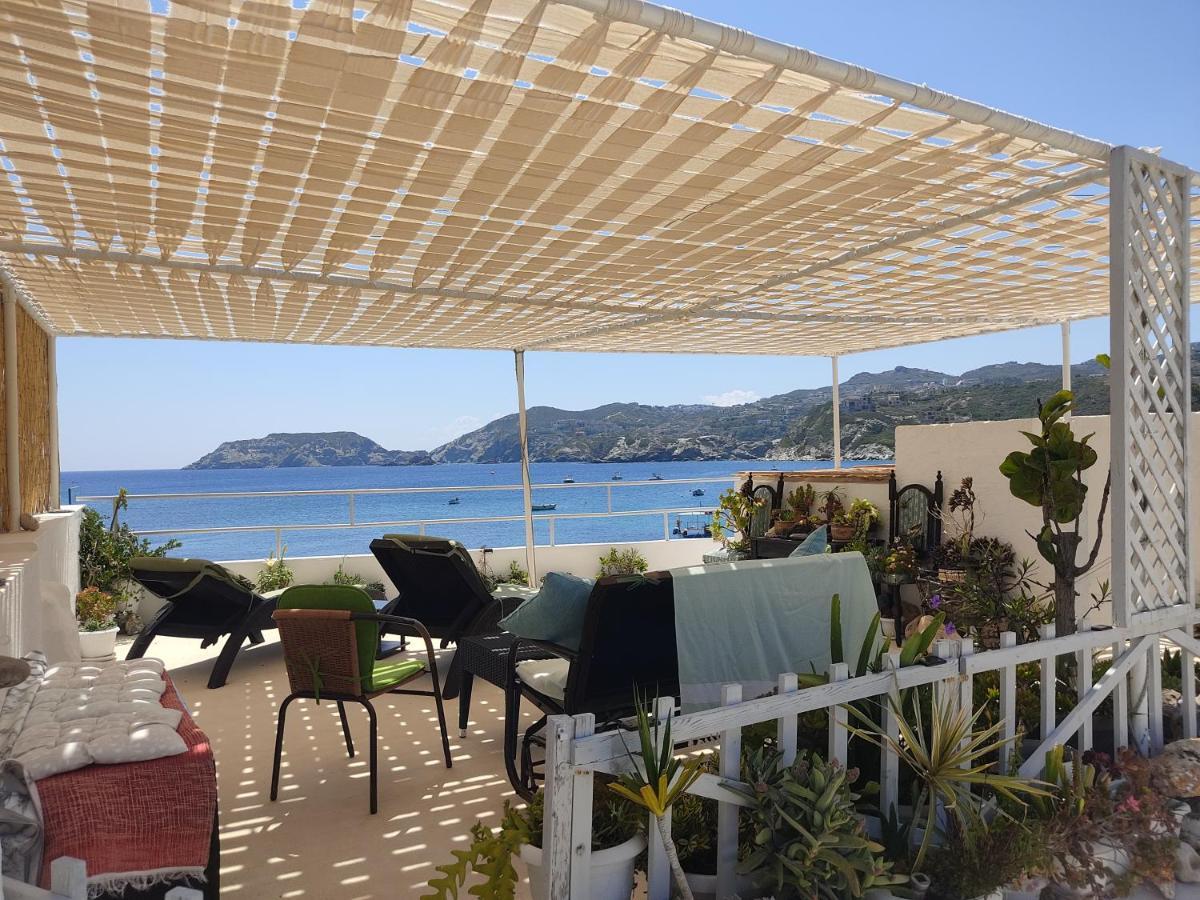Komissa΄S Beach House Agia Pelagia  Luaran gambar