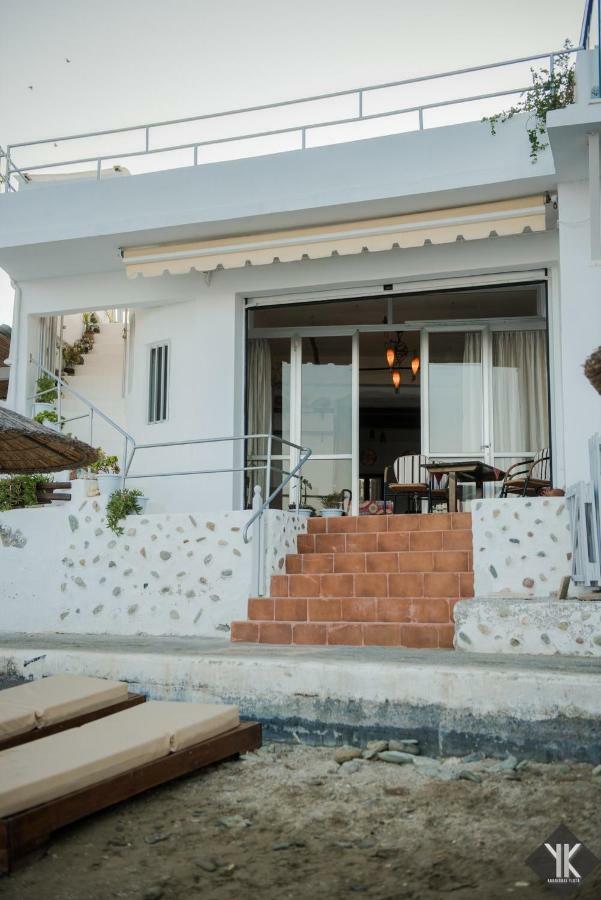 Komissa΄S Beach House Agia Pelagia  Luaran gambar