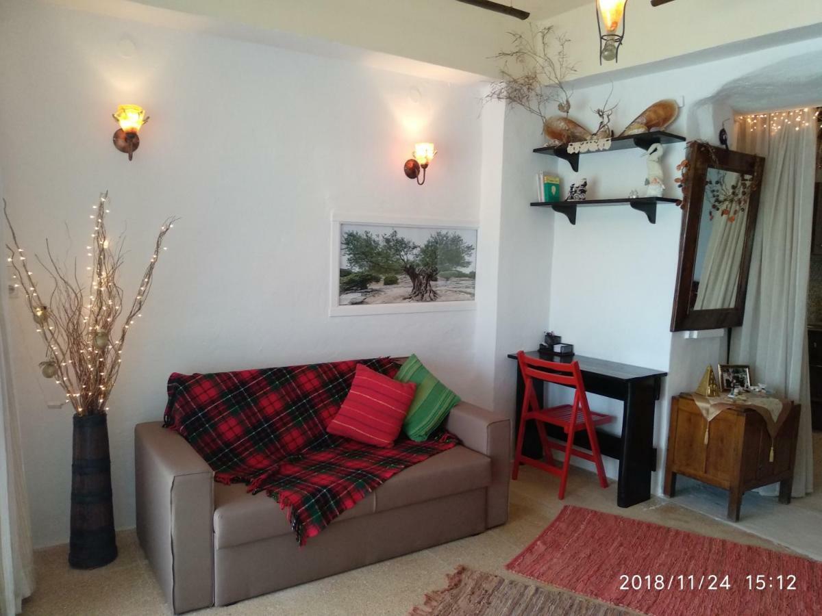 Komissa΄S Beach House Agia Pelagia  Luaran gambar