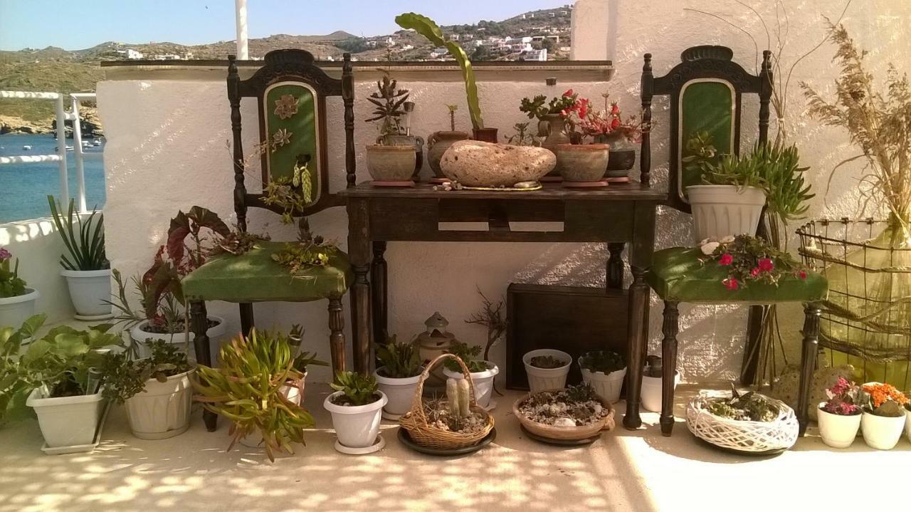 Komissa΄S Beach House Agia Pelagia  Luaran gambar